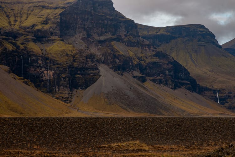 Dienstag, 19. 9. - Skaftafell, Kirkjubaerklaustur, Hochlandstraße, Holarskjol/Silfurfoss