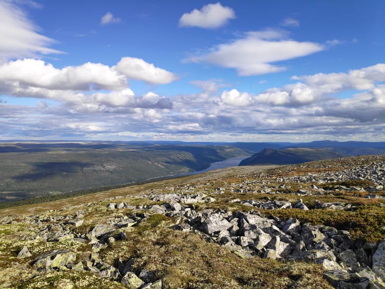 24. 8. - Auf dem Geröllfeld zelten